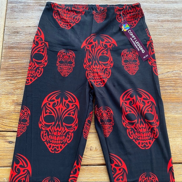 LEGGINGS RED SKULLS 5" HIGH WAIST ANKLE - Picture 5 of 7